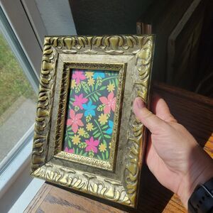 Ornate Vintage Gold Baroque 4x6 Heavy Photo Frame with Intricate Design & Velvet
